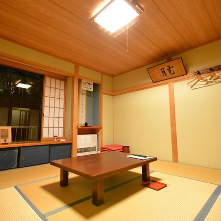 Отель Koyasan Shukubo Fugenin Экстерьер фото