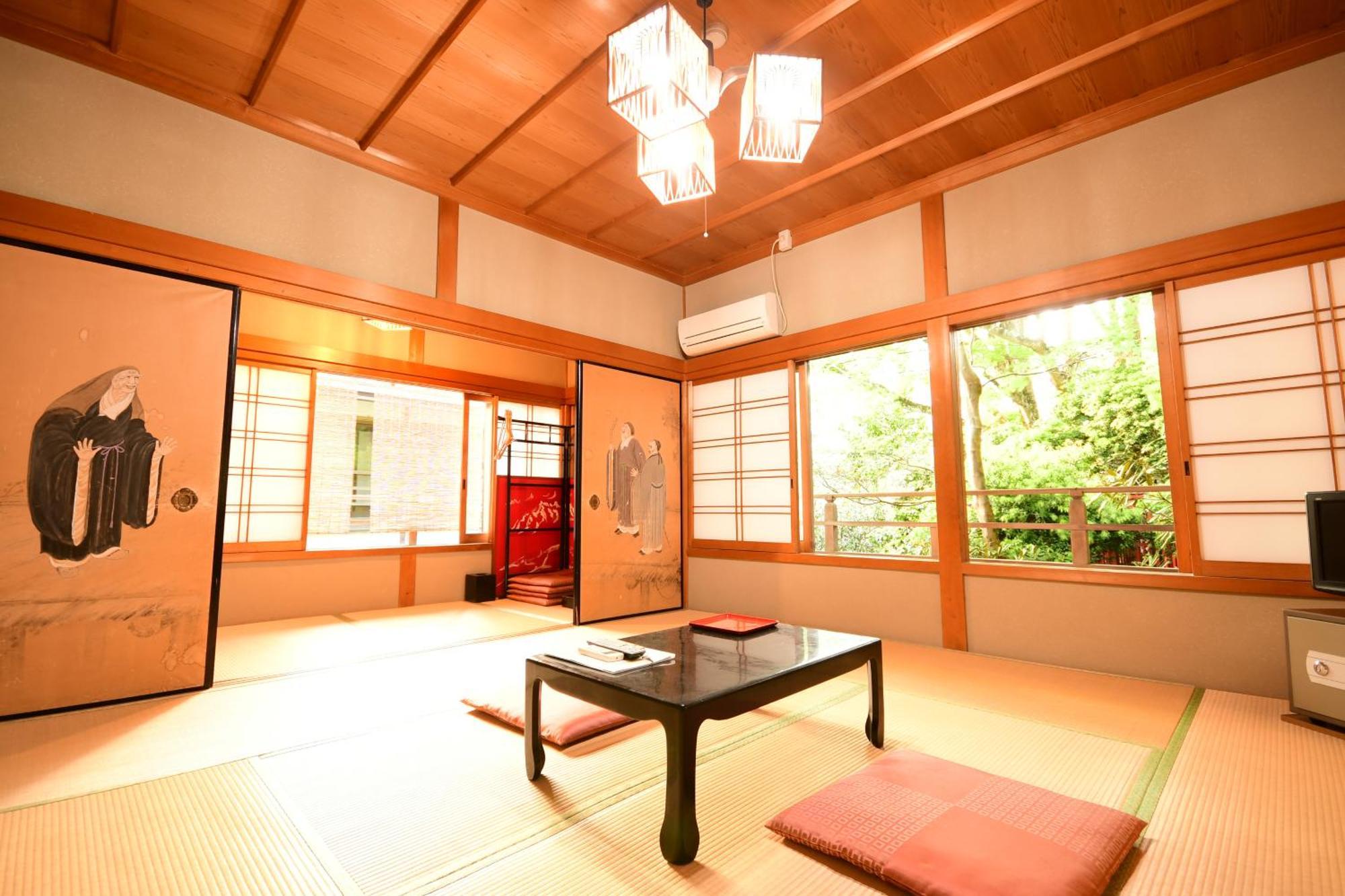 Отель Koyasan Shukubo Fugenin Экстерьер фото