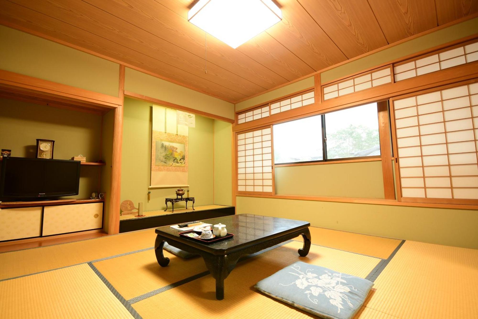 Отель Koyasan Shukubo Fugenin Экстерьер фото