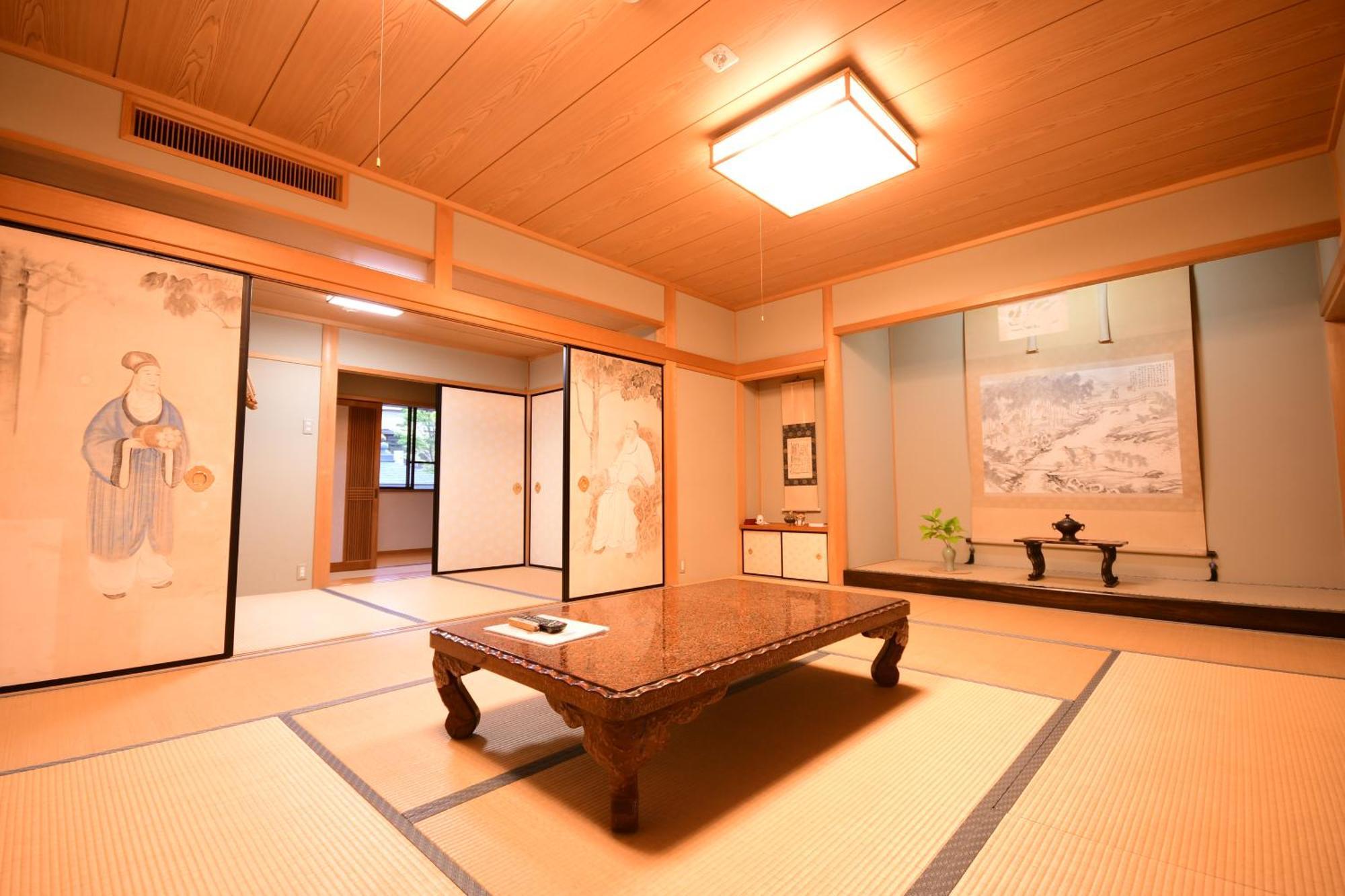 Отель Koyasan Shukubo Fugenin Экстерьер фото
