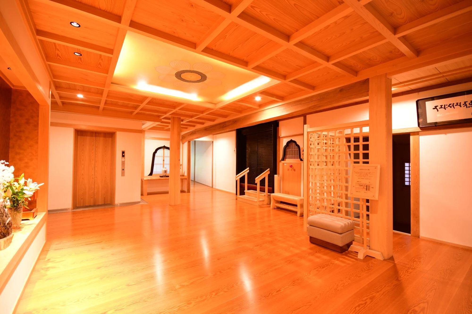 Отель Koyasan Shukubo Fugenin Экстерьер фото